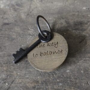 Handgemaakte sleutel | met een gelukwens | Benard's Woonaccessoires | The key to Balance